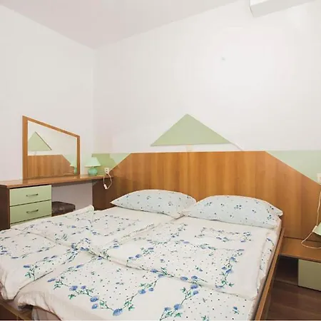 Gorgeous In With Sauna Kampor